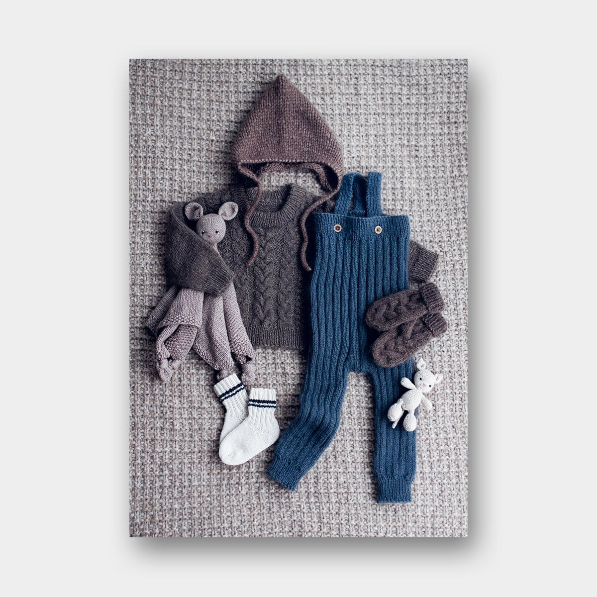 Adorable Layette au Tricot - KlompeLOMPE