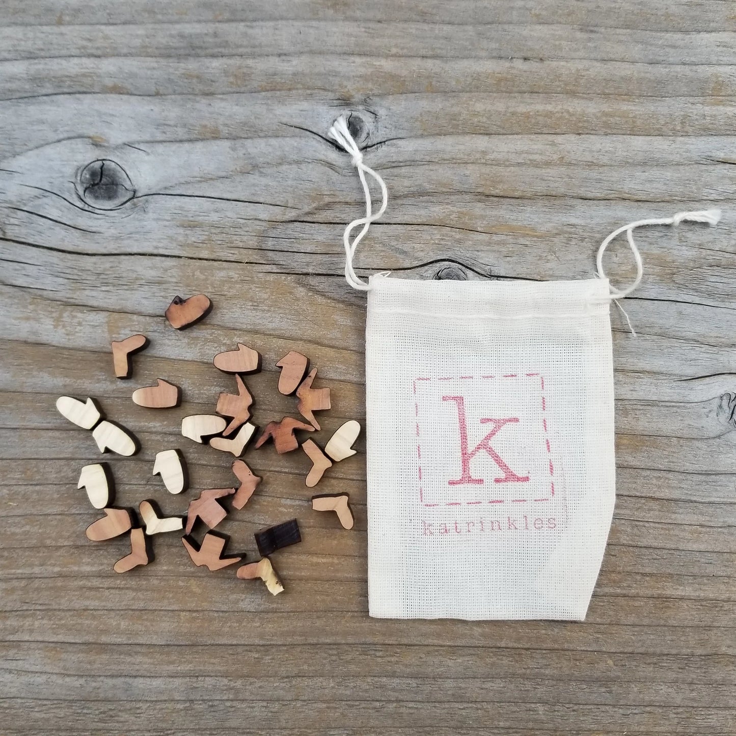 Sachet de "billes" de cèdre anti-mites Katrinkles