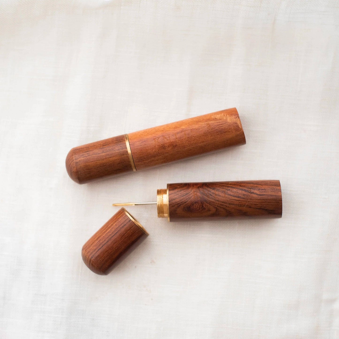 Etui Bois pour Aiguilles à Laine - Knits by ce