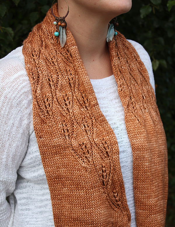 Modèle de col double avec dentelle au tricot Aloha de Julie Partie