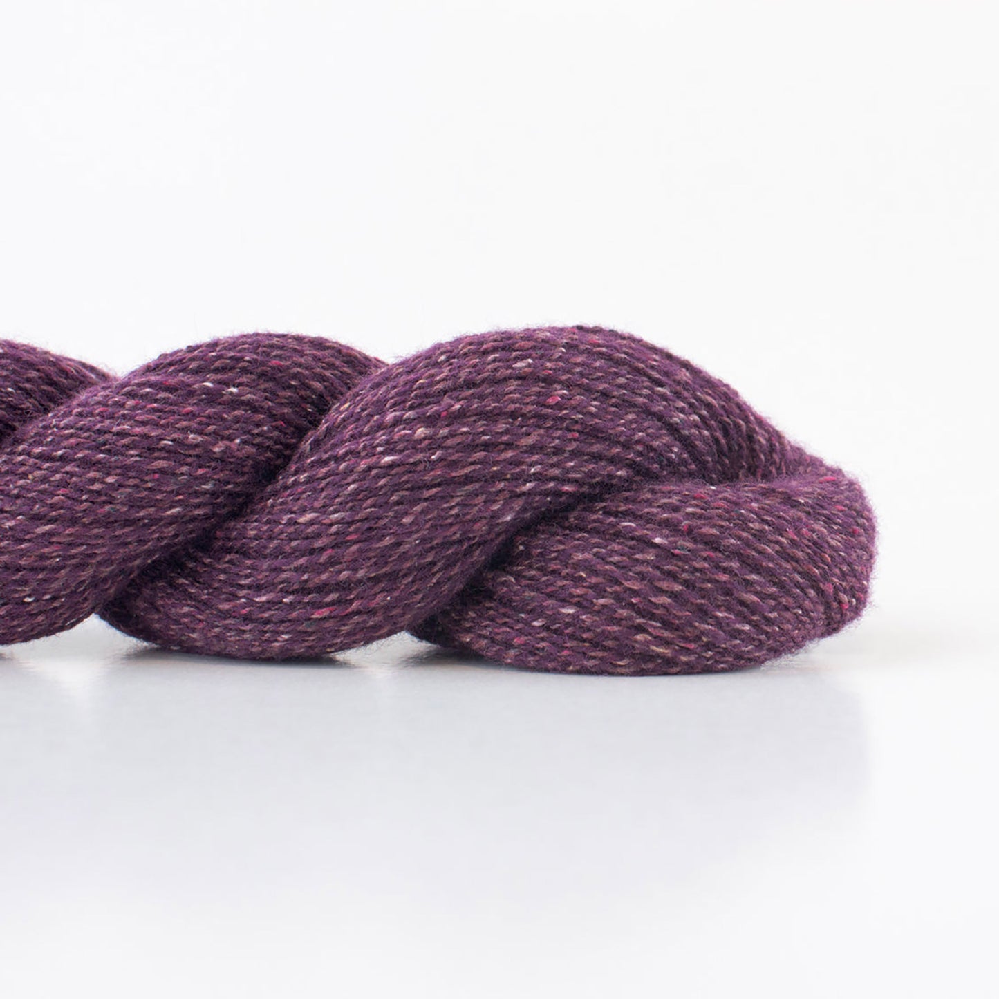 Echeveau de Tosh Pebble de MadelineTosh, coloris Velvet (Mill Dyed)