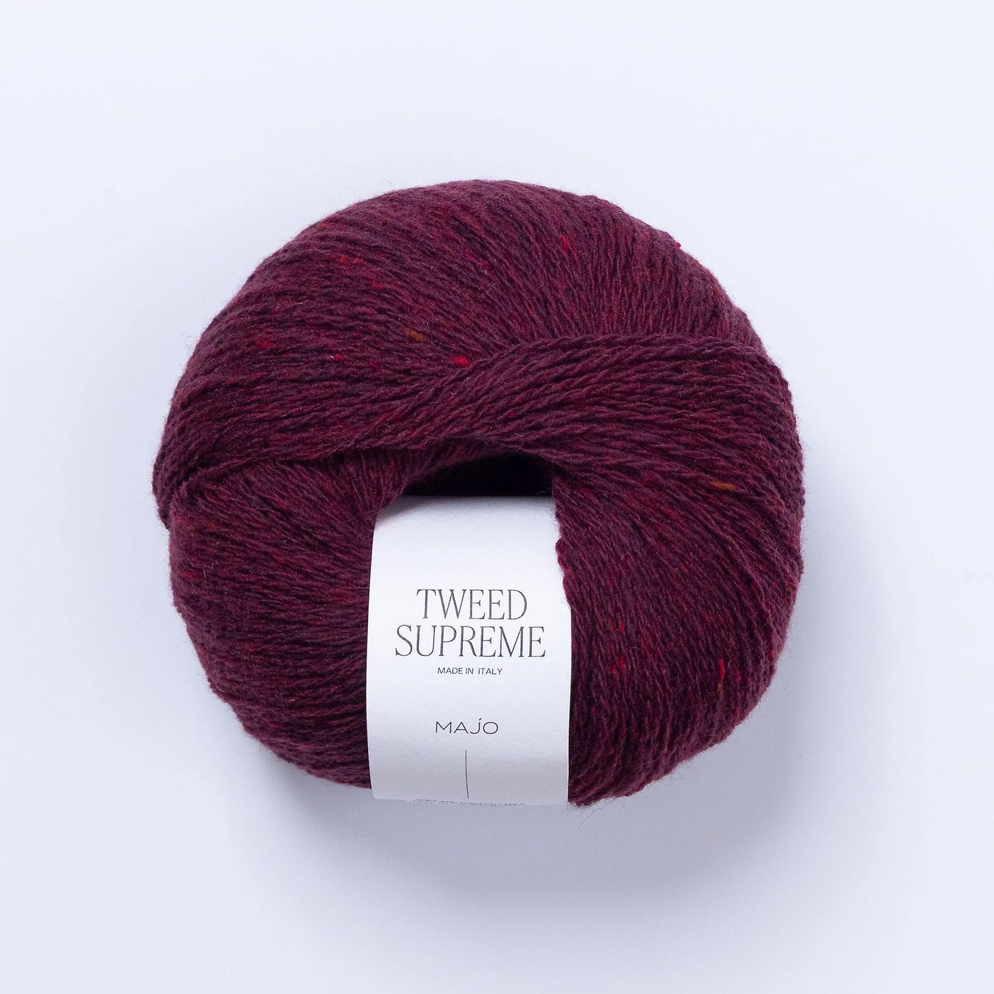 Pelote de Tweed Supreme de Majo Garn coloris 904 Burgundy