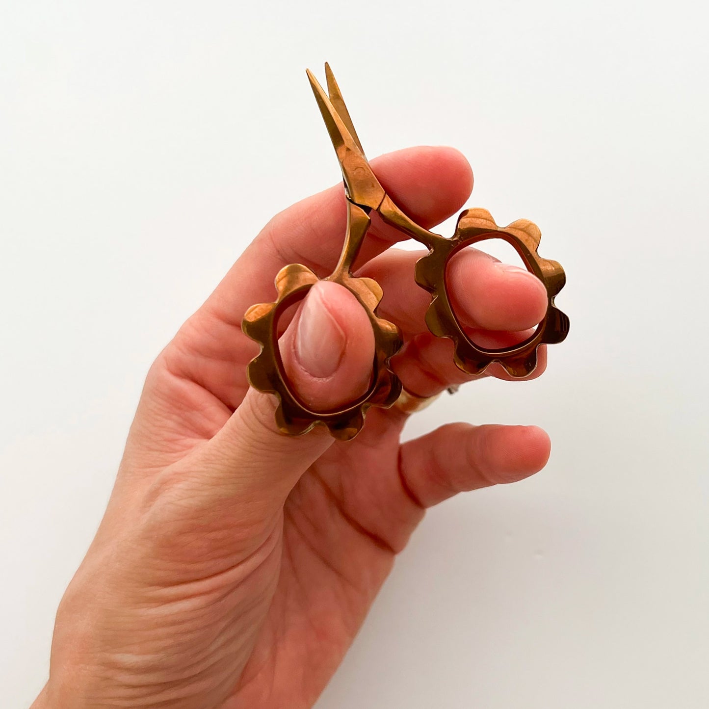 Ciseaux Fleurs de Matryoshka Dolls