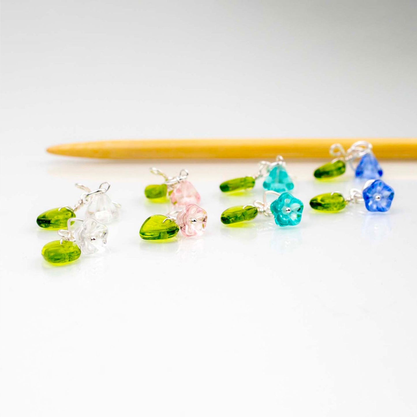 Marqueurs ouverts Melody Clips de Twice Sheared Sheep, modèle Petites Fleurs