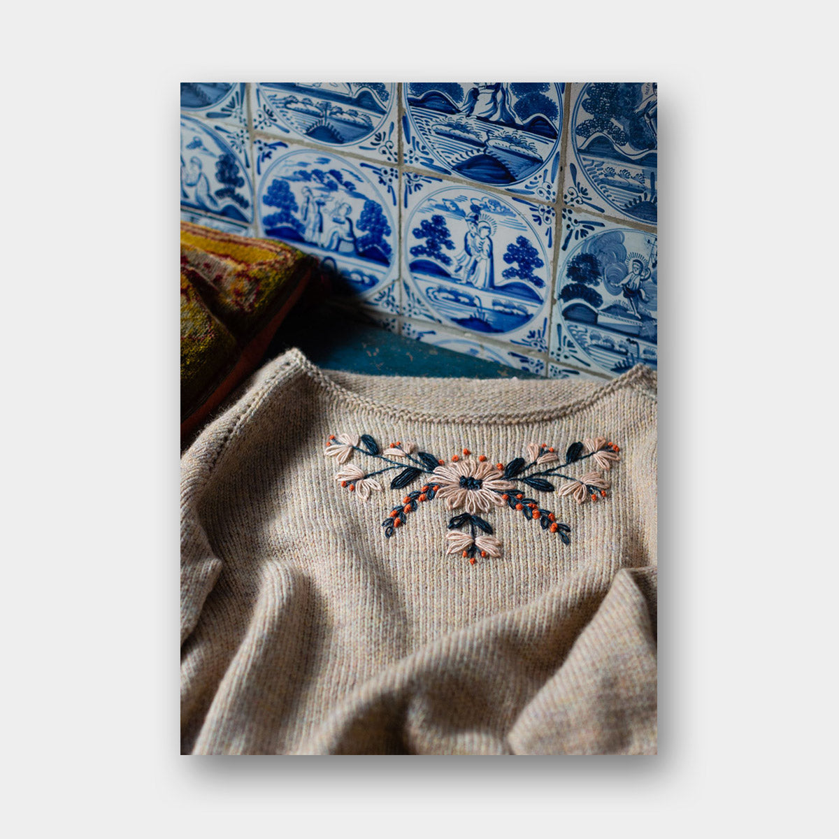 Embroidery on Knits - Judit Gummlich