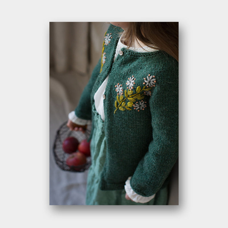 Embroidery on Knits - Judit Gummlich