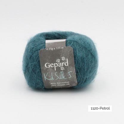 Une pelote de Kid Silk 5 de Gepard Garn dans le coloris Petrol