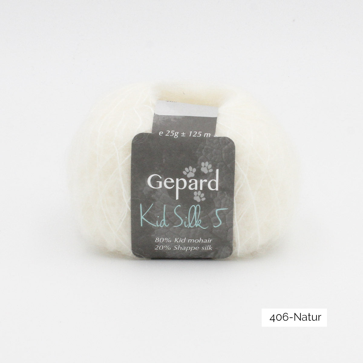 Une pelote de Kid Silk 5 de Gepard Garn dans le coloris Natur (crème)