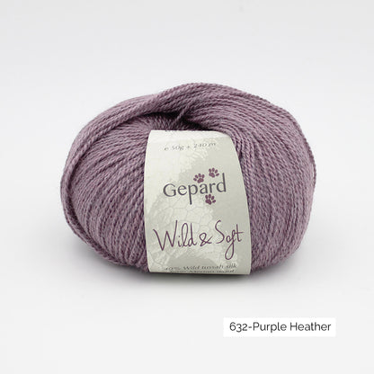 Une pelote de Wild & Soft de Gepard Garn, coloris Purple Heather (parme chiné)