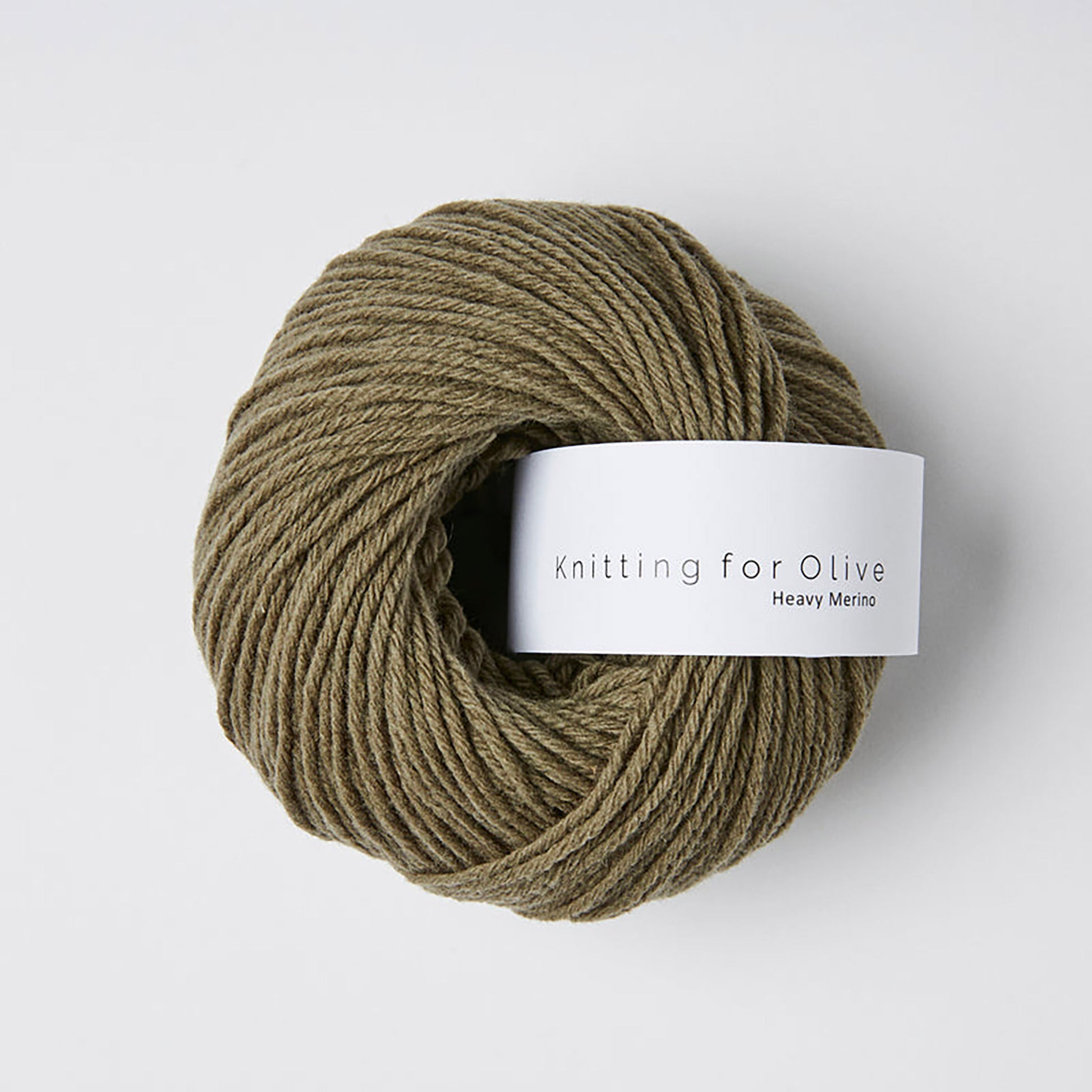 Pelote de Heavy Merino de Knitting for Olive (KFO) coloris Dusty Olive