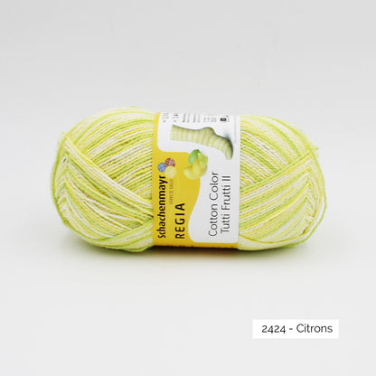 Une pelote de fil à chaussettes Regia coloris Citrons de la gamme Tutti Frutti Cotton