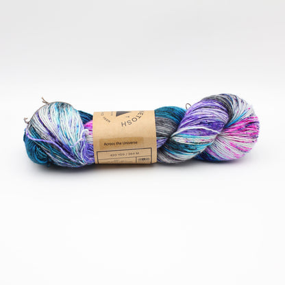 Echeveau de Tosh Merino Light de MadelineTosh coloris Across the Universe