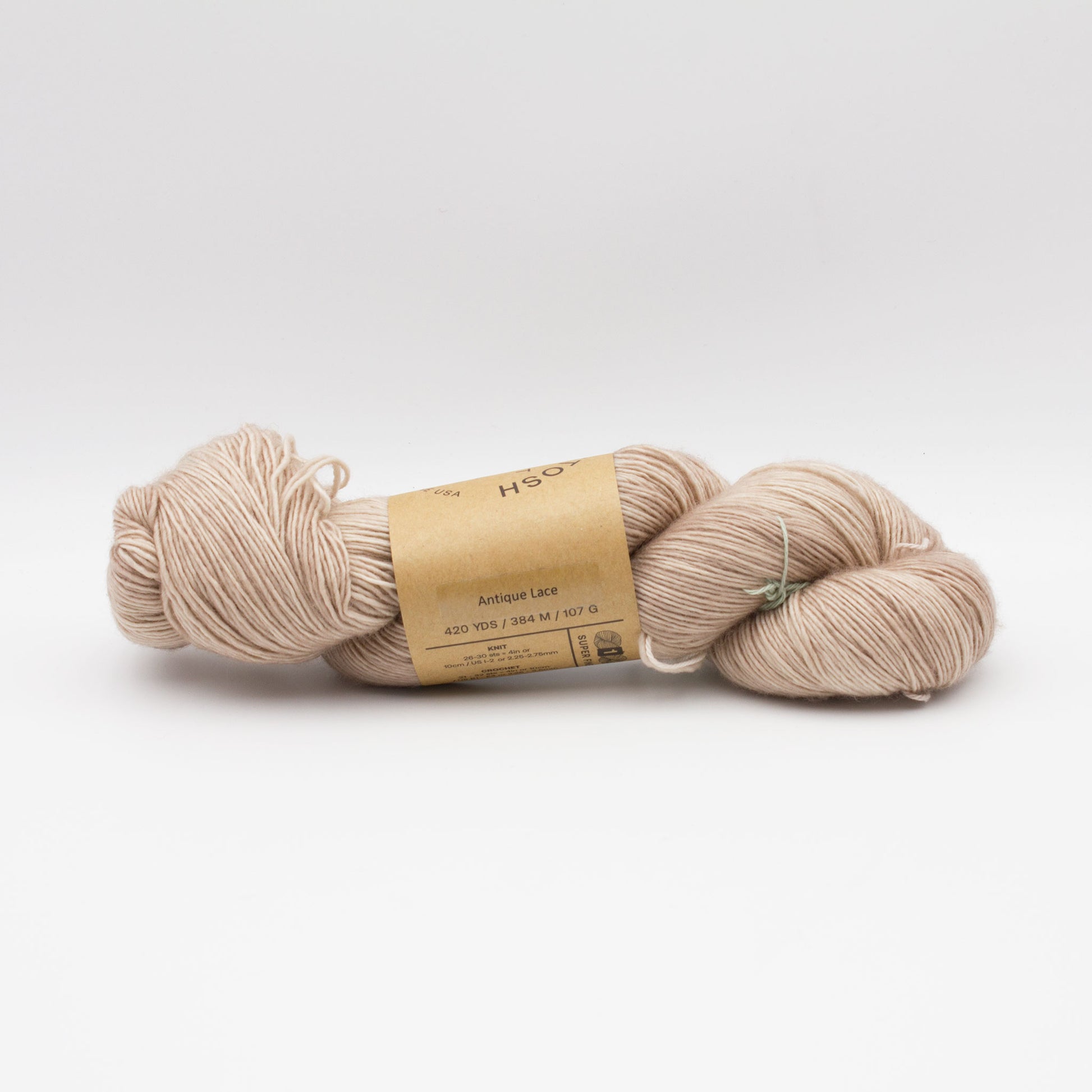 Echeveau de Tosh Merino Light (TML) de Madeline Tosh coloris Antique Lace