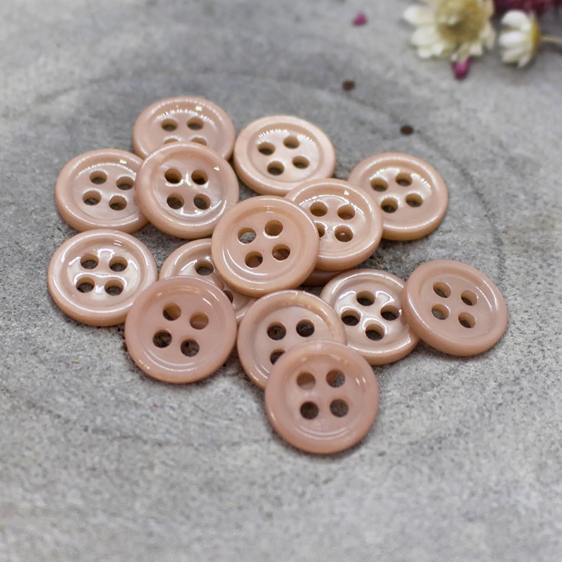 Boutons Bliss d'Atelier Brunette, coloris Maple Sandy Sand