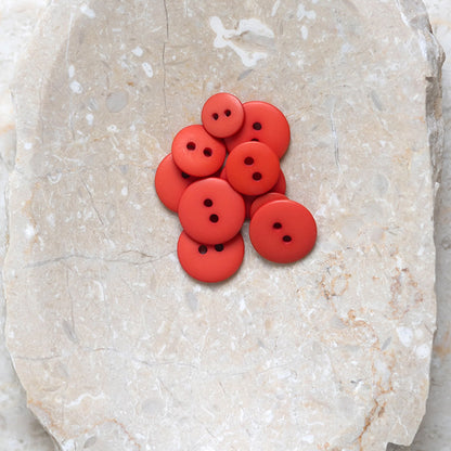 Boutons Classic Matte d'Atelier Brunette coloris Poppy Tangerine