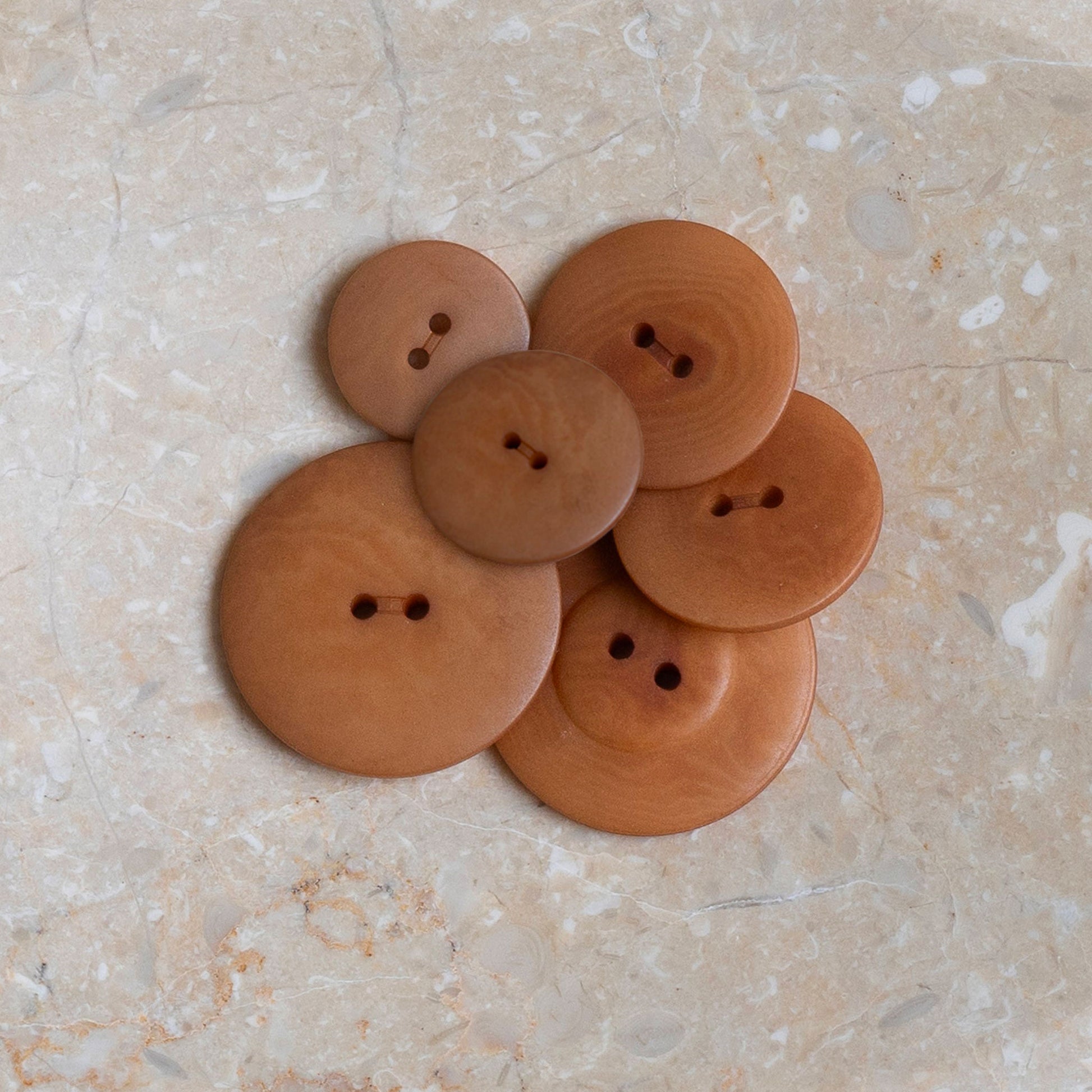 Boutons Palm d'Atelier Brunette coloris Pecan Pie