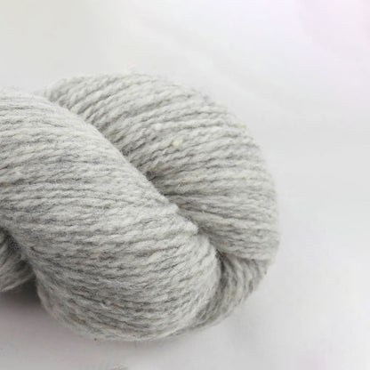 Echeveau de Loch Lomond GOTS de BC Garn coloris 06 Silver
