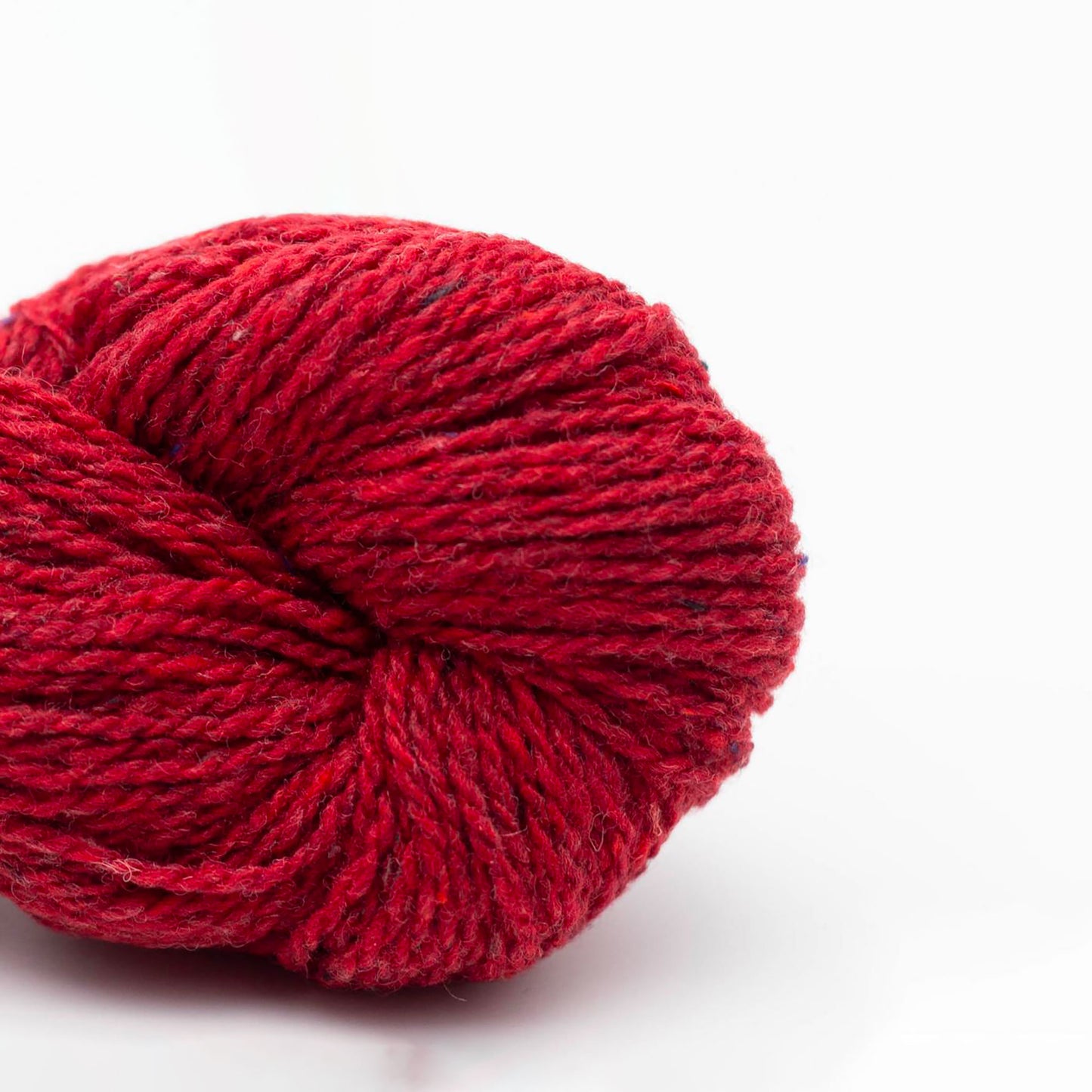 Echeveau de Loch Lomond GOTS de BC Garn coloris 11 Fire Red