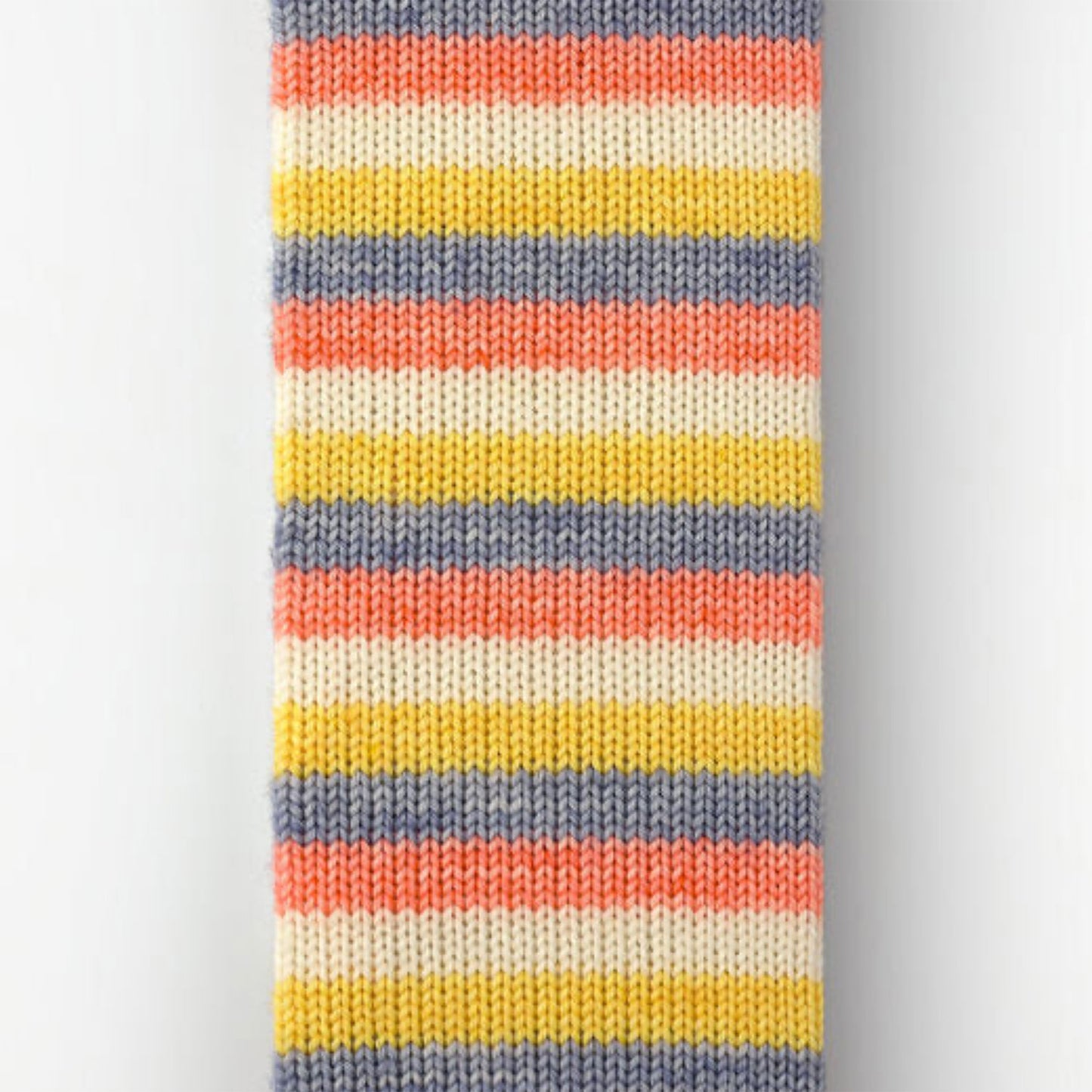 Laine à chaussettes autorayante Fingering 85/15 Le Bruit des Aiguilles coloris Little Miss Sunshine