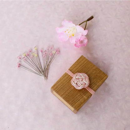 Boîte à Epingles Sakura de Cohana