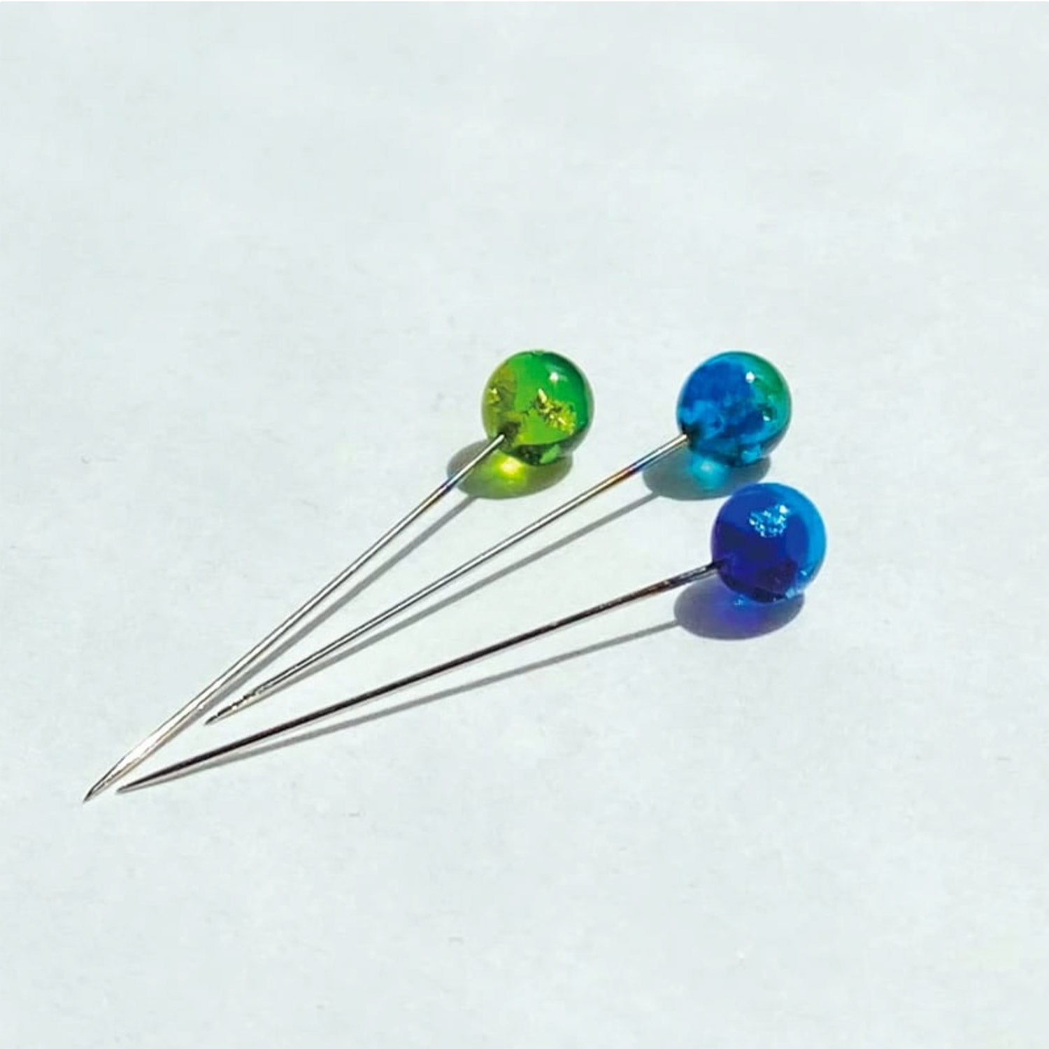 Epingles à tête de verre Ruykuy de Cohana