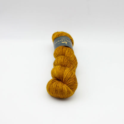 Echeveau de Merino Singles de Dark Omen coloris Wasp