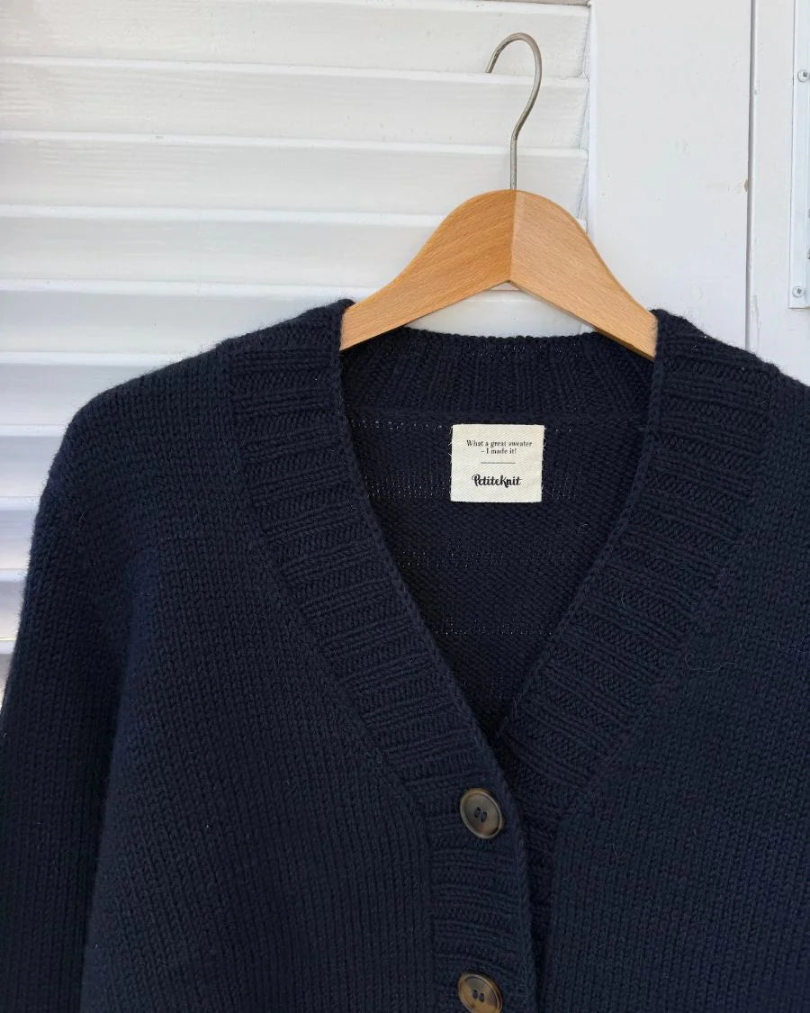 Coffret Eva Cardigan- PetiteKnit