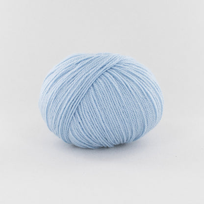 Pelote de BB Mérinos de Fonty, coloris 942 Bleu Layette