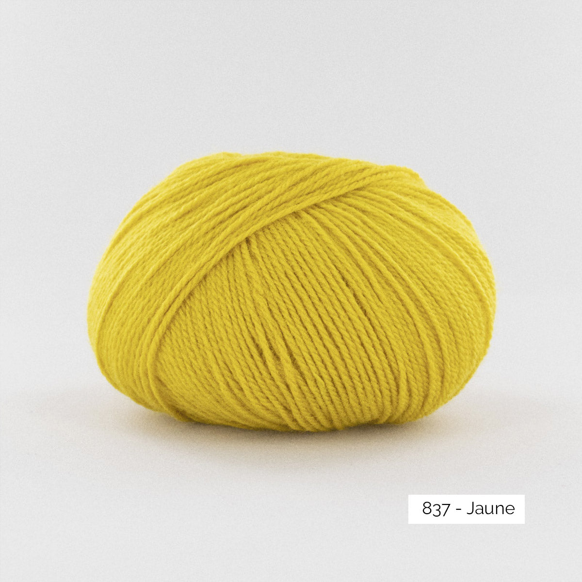 Pelote de mérinos extrafin superwash BB Mérinos de Fonty, coloris 837 Jaune