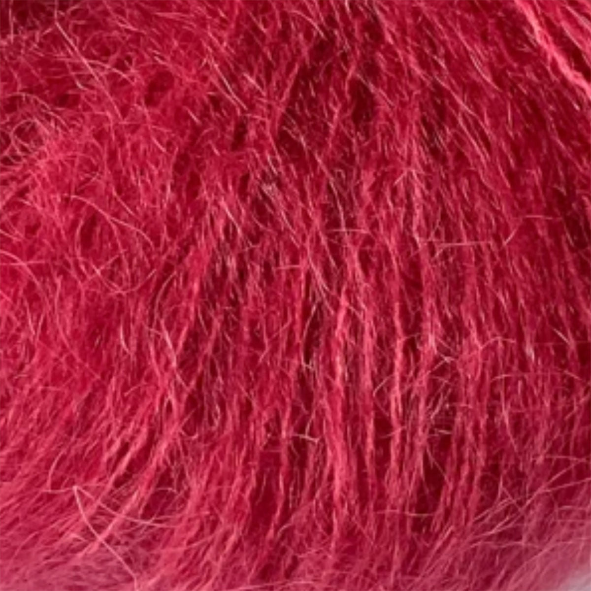 Pelote de Kid Silk 5 de Gepard Garn coloris 1119 Wine Red