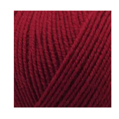 Texture et couleur d'une pelote de mérinos My Fine Wool de Gepard Garn, coloris 340 Raspberry