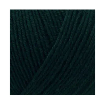 Texture et couleur d'une pelote de mérinos My Fine Wool de Gepard Garn, coloris 882 Midnight Green