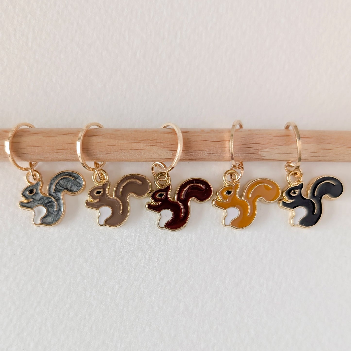 Set d'anneaux marqueurs Hello Kim, modèle 47 Cinq Nuances d'Ecureuils (fixes)