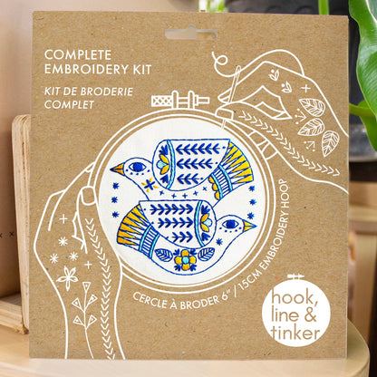 Kit de broderie Hook Line & Tinker, modèle   Colombes