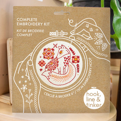 Kit de broderie Hook Line & Tinker, modèle   Renard Folk