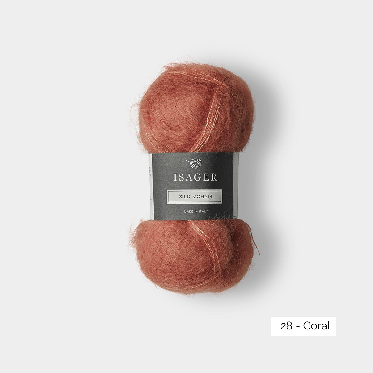 Pelote de mohair et soie Silk Mohair d'Isager, coloris 28 Coral