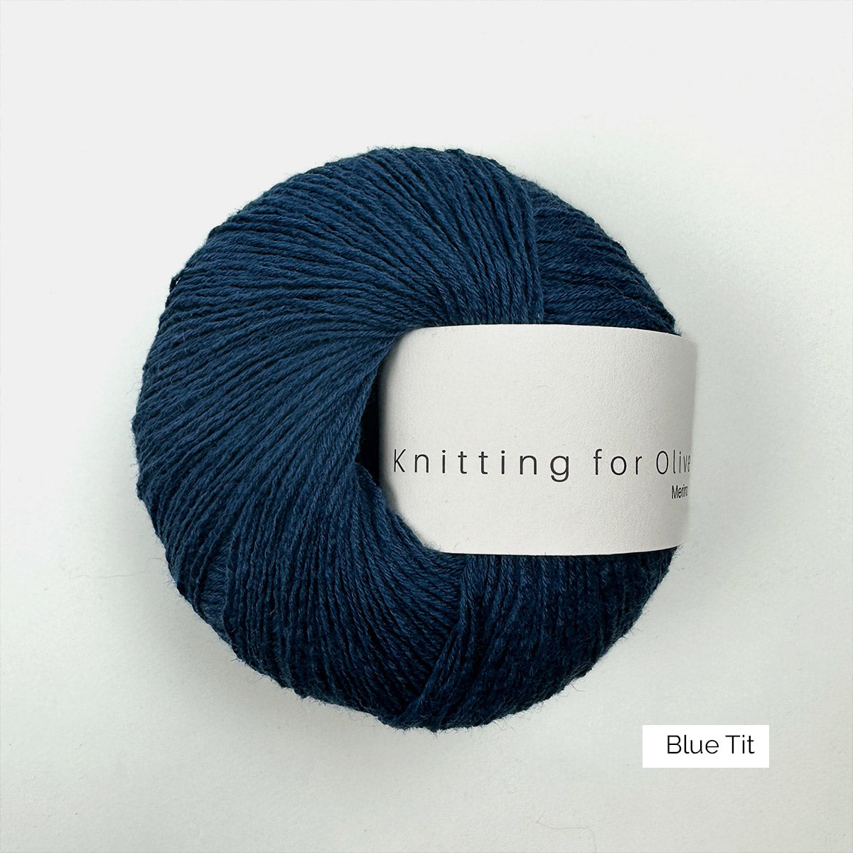 Pelote de mérinos non superwash Merino de Knitting for Olive (KFO) coloris Blue Tit