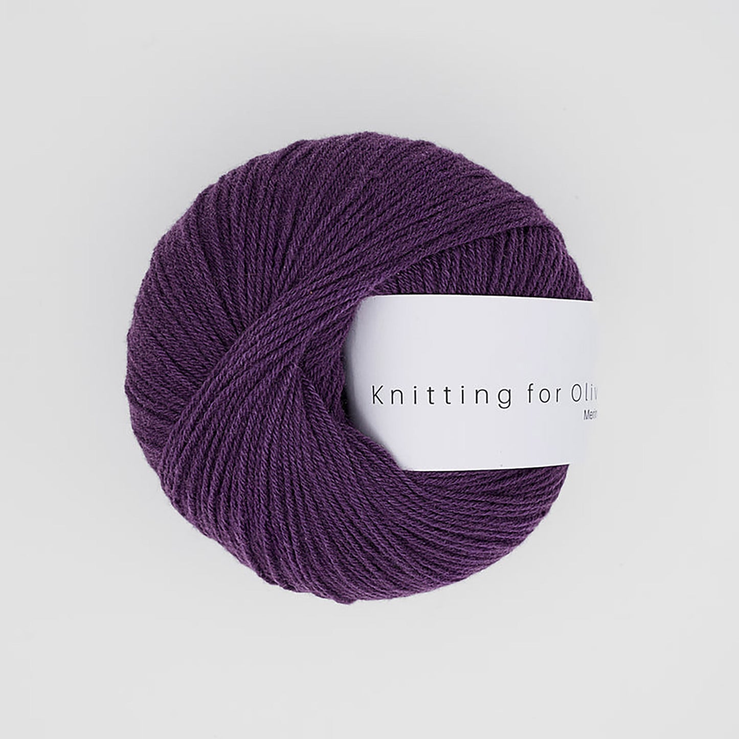 Pelote de Merino de Knitting for Olive (KFO) coloris Plum