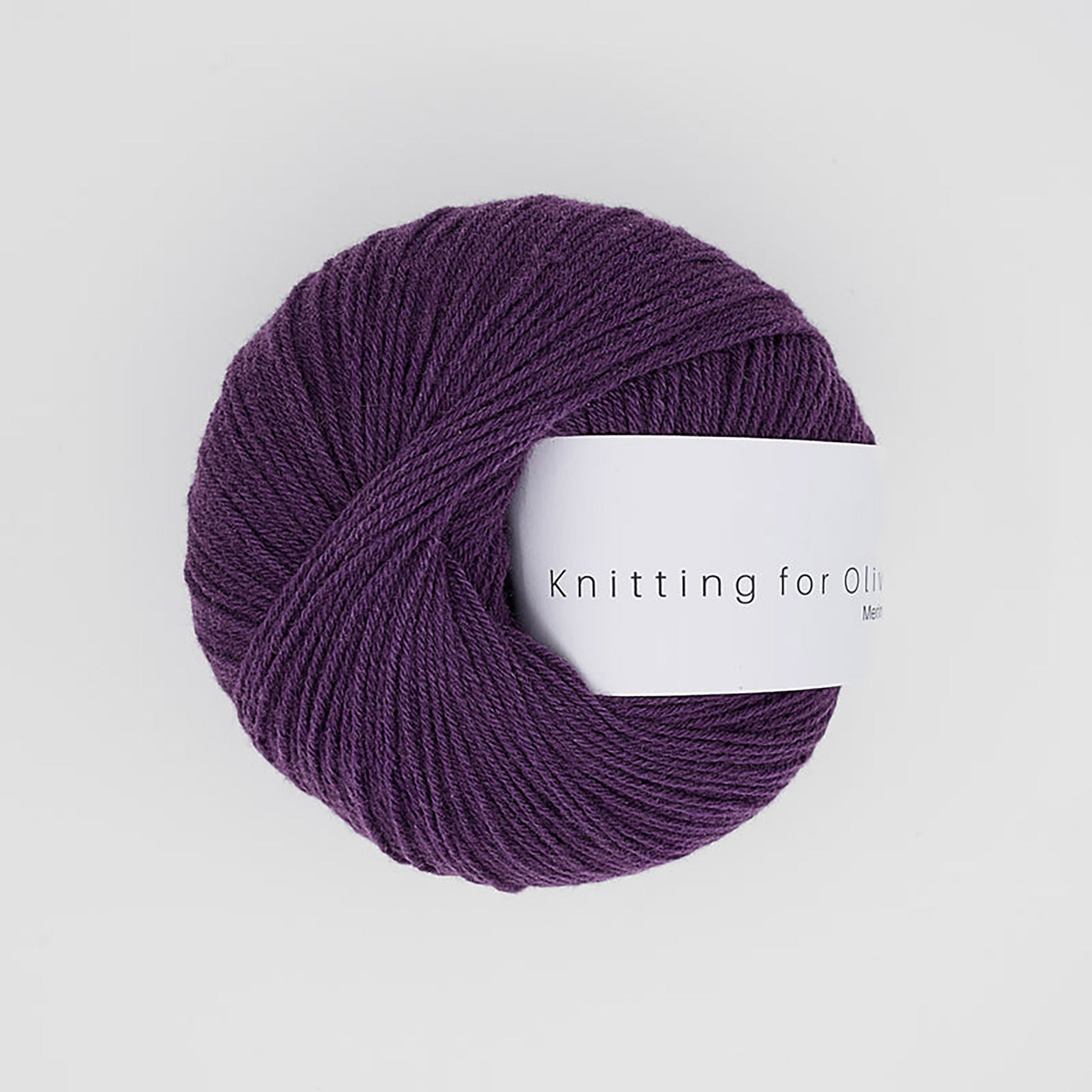 Pelote de Merino de Knitting for Olive (KFO) coloris Plum