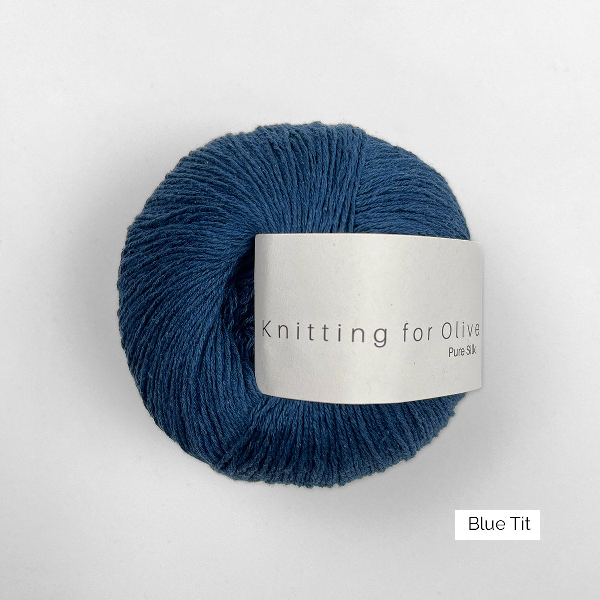 Pelote de bourrette de soie Pure Silk de Knitting for Olive (KFO) coloris Blue Tit