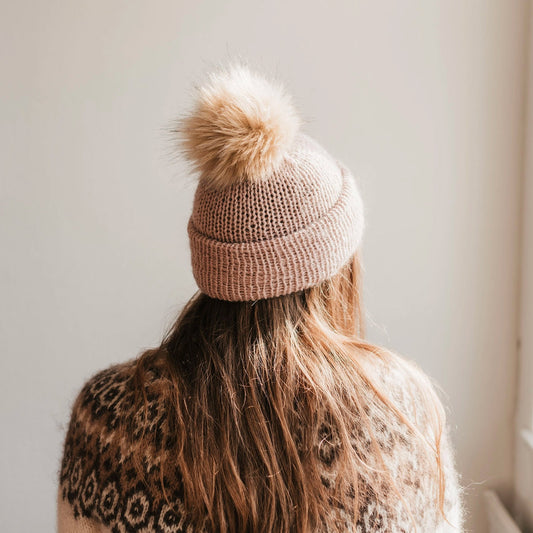Pompon Fausse Fourrure - Knits by ce