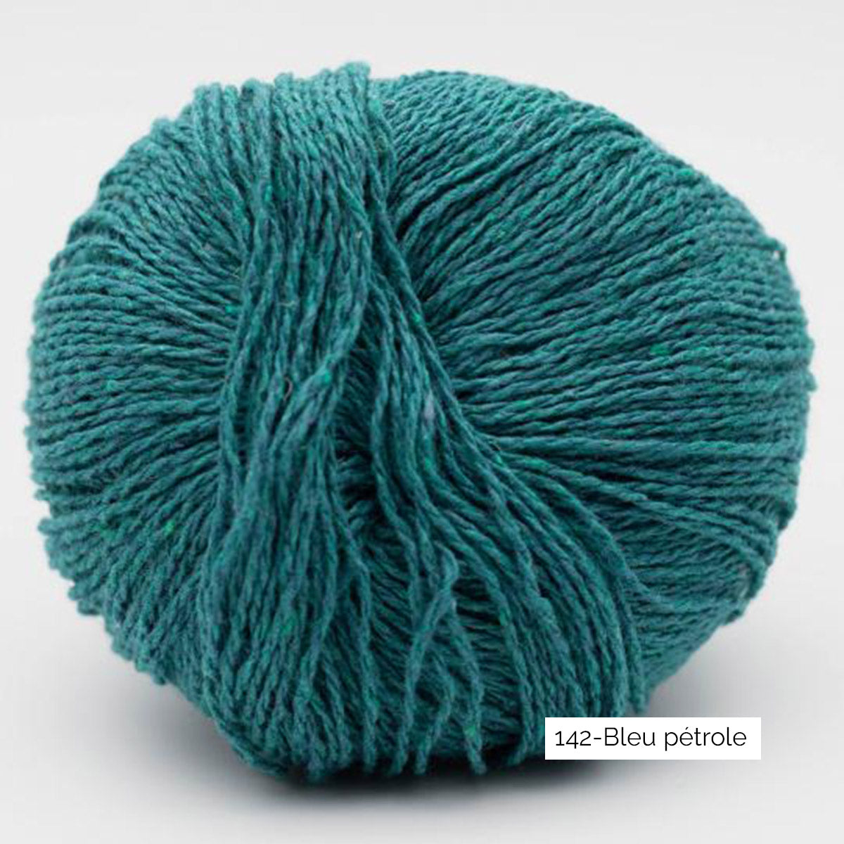 Pelote de coton recyclé Reborn Denim Uni de Kremke Soul Wool, coloris 142 Bleu Pétrole