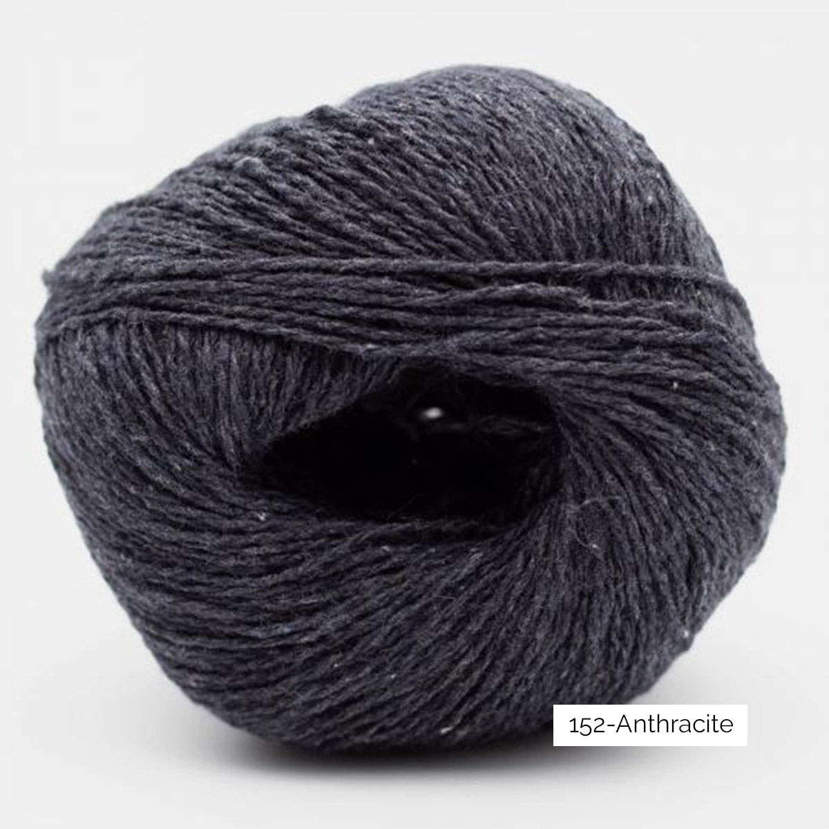 Pelote de coton recyclé Reborn Denim Uni de Kremke Soul Wool, coloris 152 Anthracite