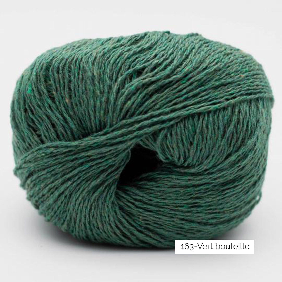 Pelote de coton recyclé Reborn de Kremke Soul Wool, coloris 163 Vert Bouteille