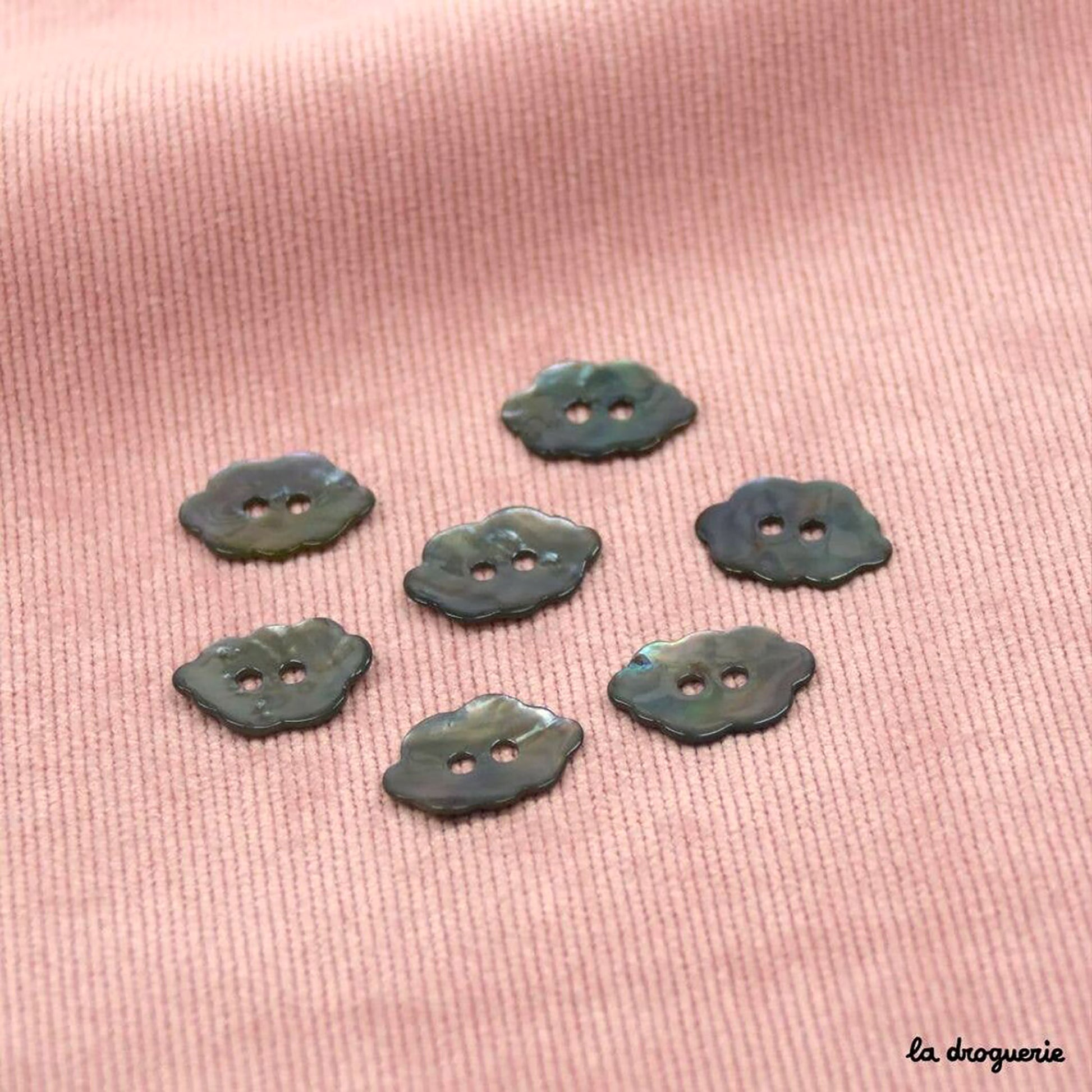 Boutons La Droguerie modèle Akoya Nuage (Gris ; 20mm)