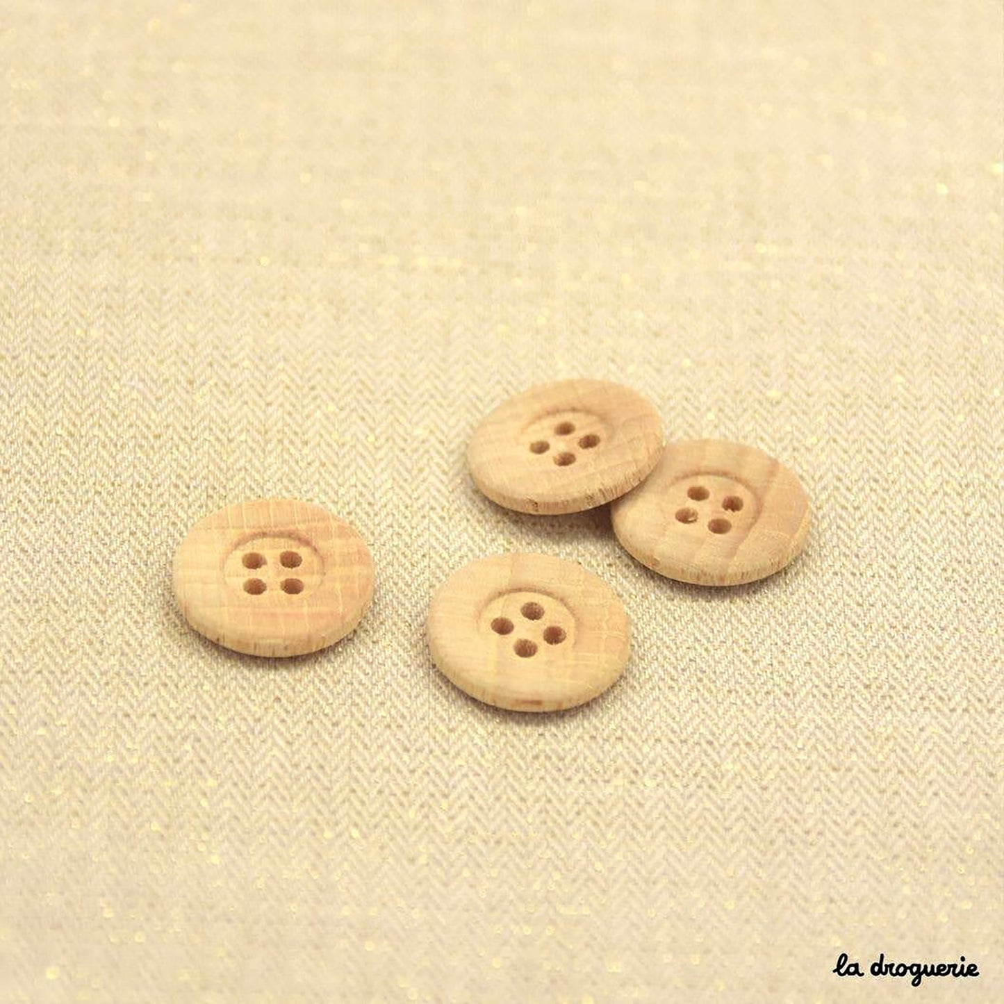 Boutons La Droguerie modèle Hêtre (4 Trous ; 18mm)