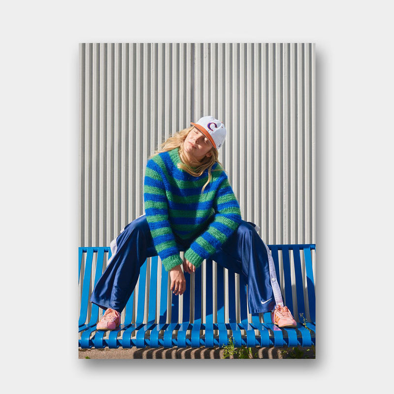 Hook Out! - Molla Mills