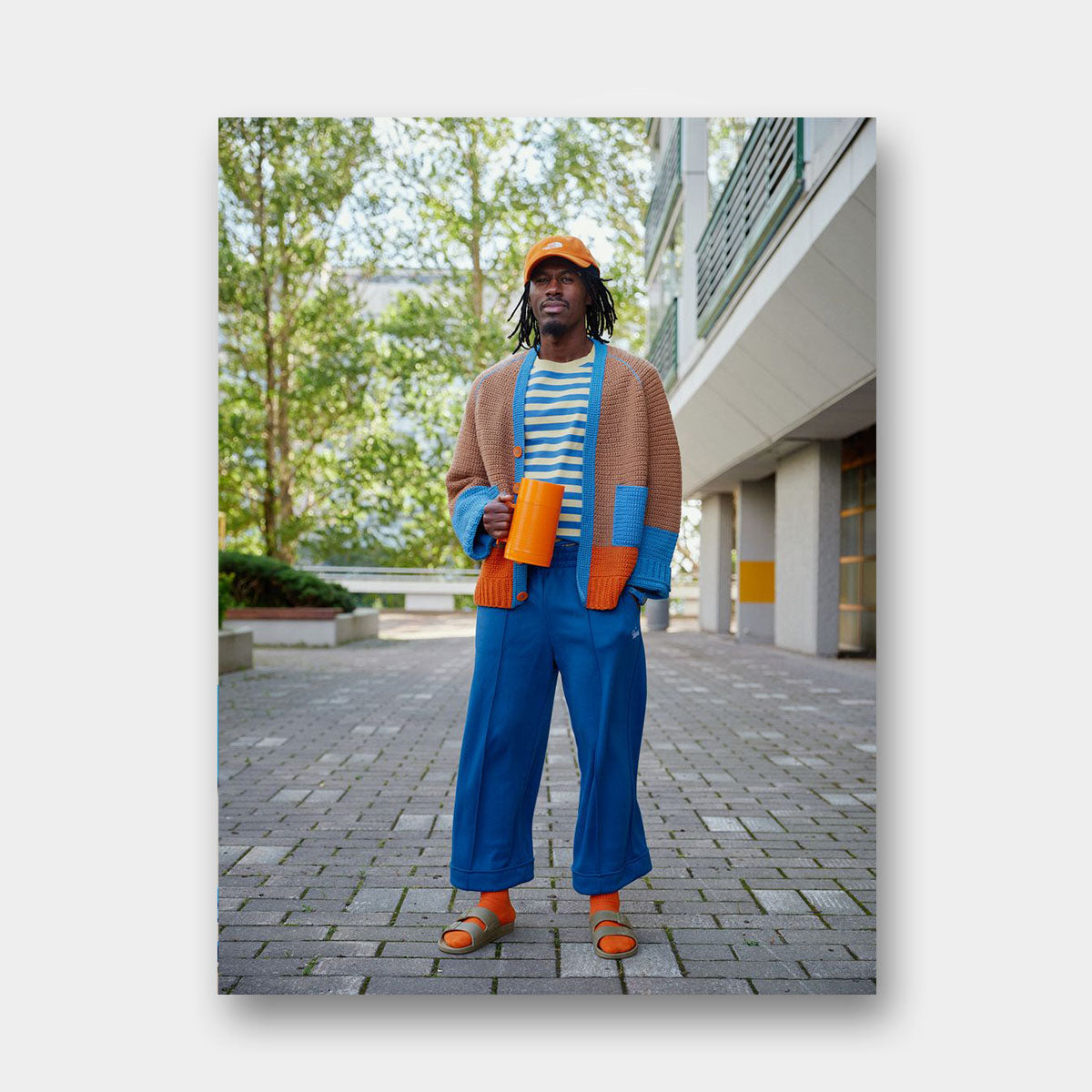 Hook Out! - Molla Mills