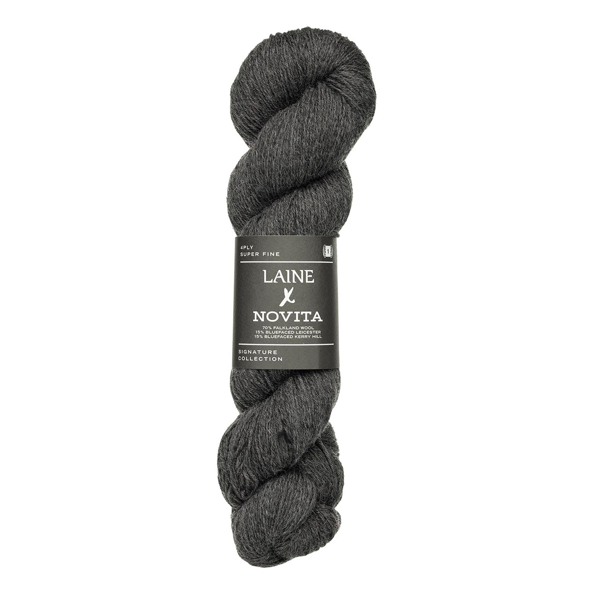 Echeveau de Signature Collection 4-ply de Laine x Novita coloris 6261 Soft Claystone