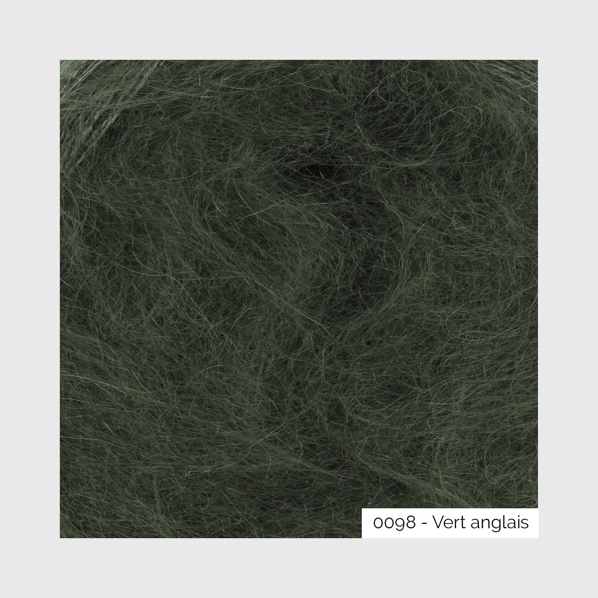 Texture du fil mohair superkid et soie Lace de Lang Yarns, coloris 0098 Vert Anglais